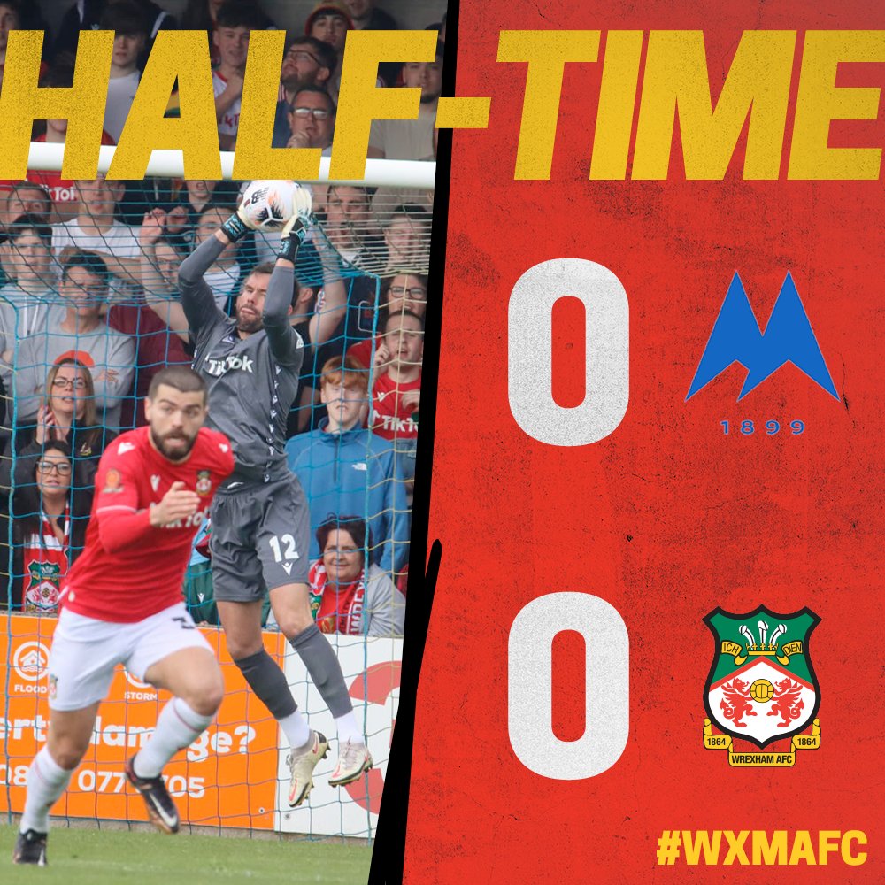 Wrexham_AFC's tweet photo. HALF TIME | Torquay United 0-0 Wrexham

🔴 All square at the break

🔴⚪ #WxmAFC https://t.co/GofASuB1wW