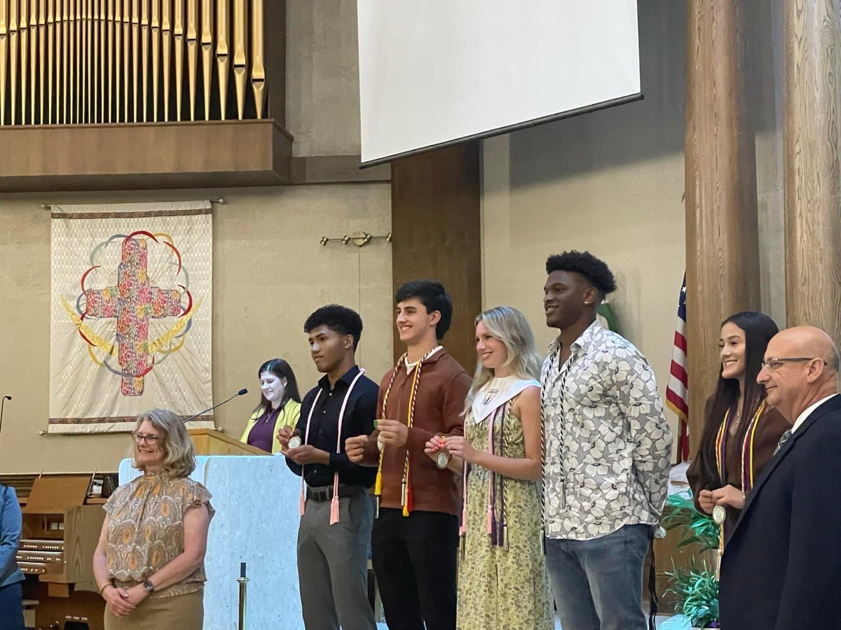 Graduating with honors and Presidents award ❤️ Super proud of myself.