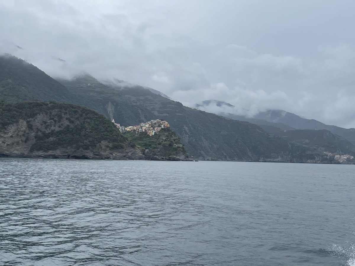 dieg0's tweet photo. Die fünf Dörfer der Cinque Terre abzuklappern, macht schon Spaß. 😍 #Monterossa #Corniglia #Manarola https://t.co/KSEp8MHXyu