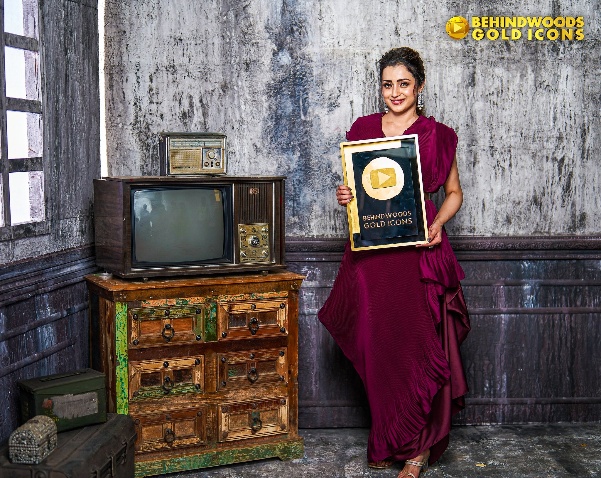 Fu5dQFoaUAAsJu6?format=jpg&name=large