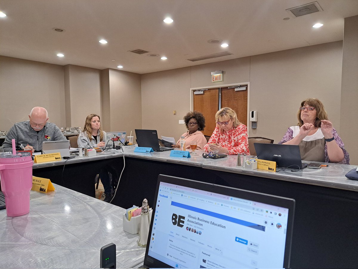 IBEA Board members working on Saturday to improve business education in Illinois.