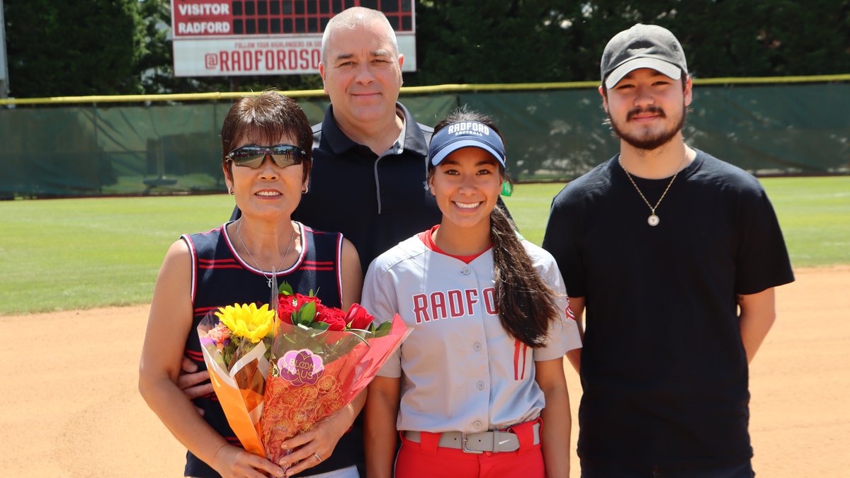 RadfordSoftball's tweet photo. Before today's game we honored our seniors Abby, Skyler and Laura!

Thank you for everything during your time as Highlanders and we wish you the best of luck in your future adventures!

#RiseAndDefend | #RadfordFamily https://t.co/26S8Sr4XAG
