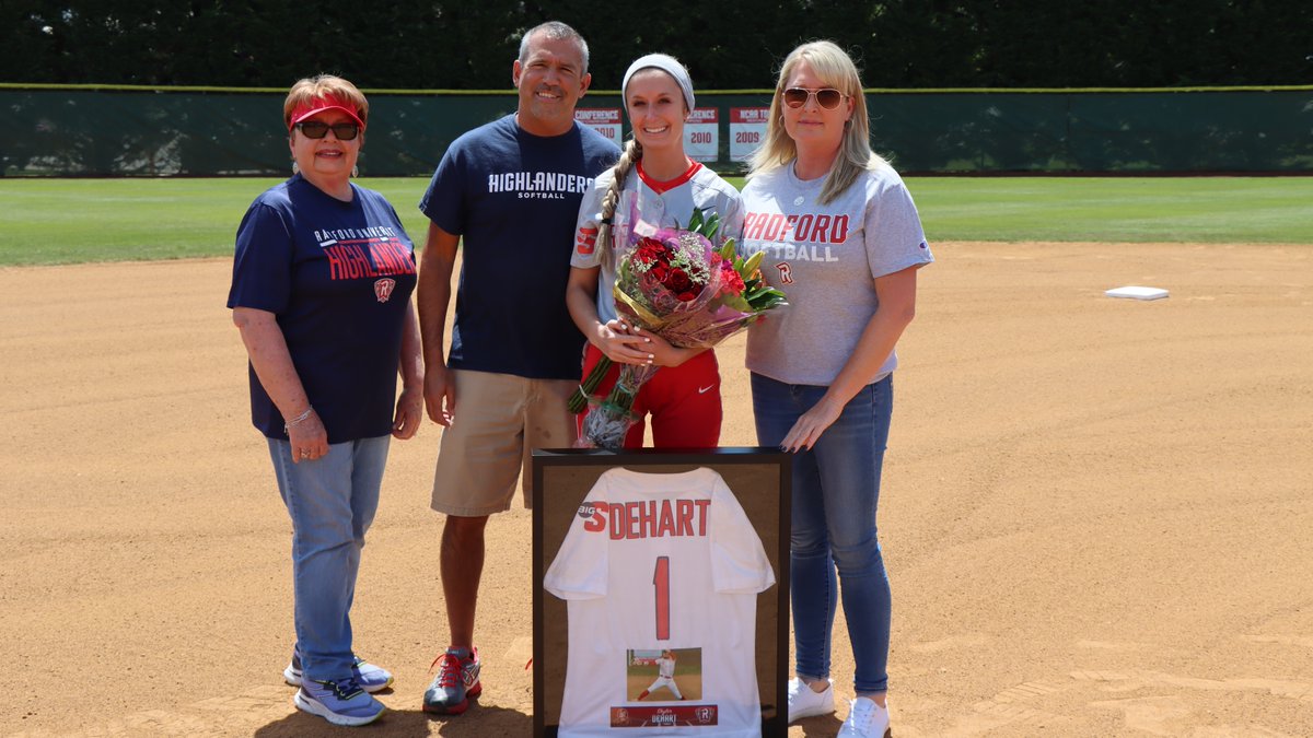 RadfordSoftball's tweet photo. Before today's game we honored our seniors Abby, Skyler and Laura!

Thank you for everything during your time as Highlanders and we wish you the best of luck in your future adventures!

#RiseAndDefend | #RadfordFamily https://t.co/26S8Sr4XAG
