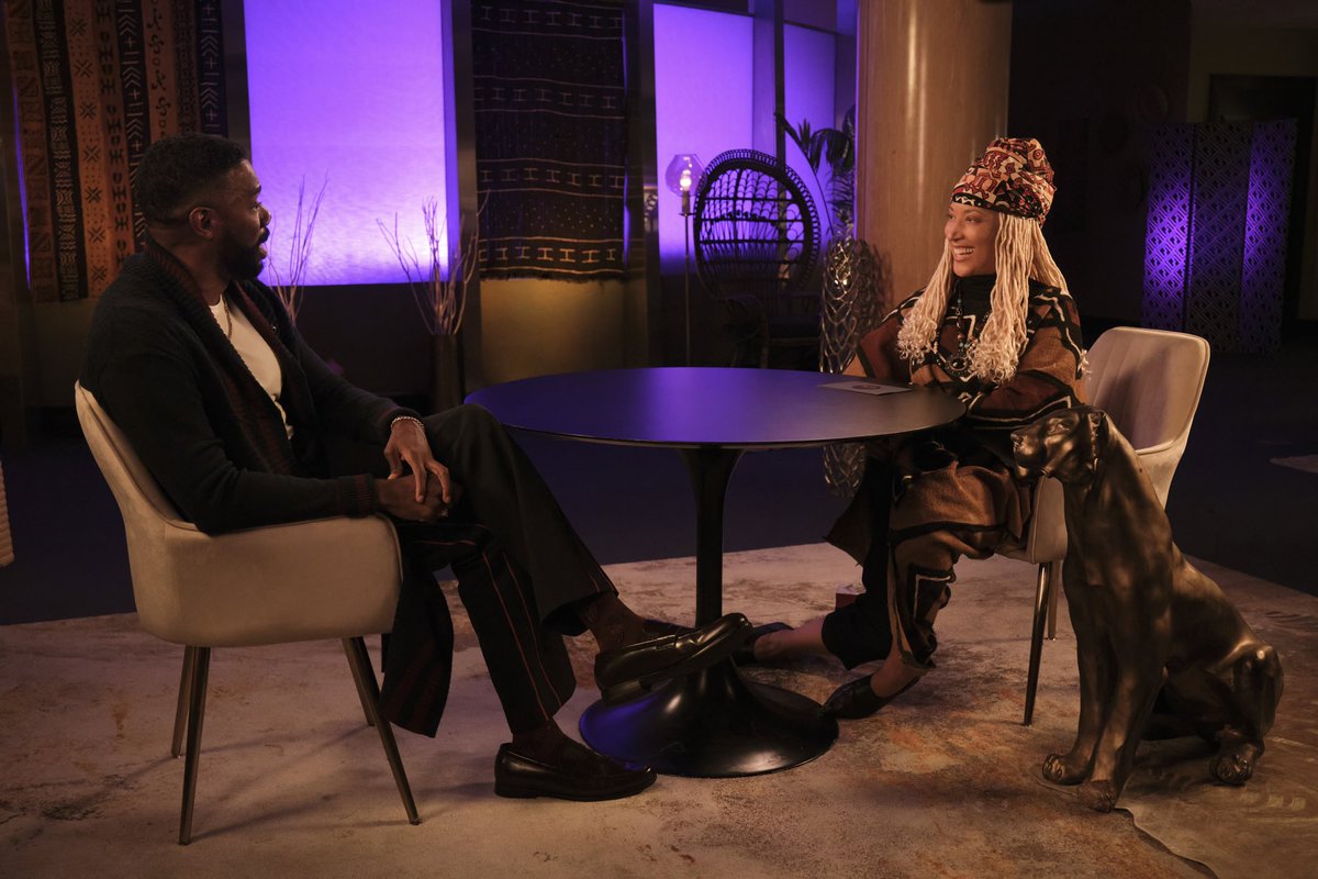 Lavender4CC's tweet photo. @BlackLadySketch #ABLSS I am crying!! 🤣🤣🤣🤣🤣🤣🤣 How could @colmandomingo keep a straight face, with his FOINE ass?! 😍😆😆 This is the most hilarious #ABlackLadySketchShow sketch yet!! The whole thing!! 🤣😂 The outtake was just as funny! #BlackTableTalk https://t.co/uo4eSrRtd8