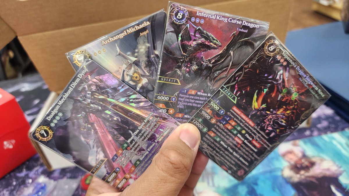 dm_251's tweet image. When you get everything you asked for in 5 boxes.

#battlespiritssaga