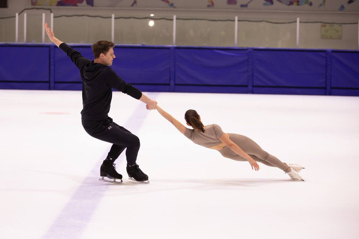 Она будто рождена для фигурного катания и хороша в каждом его проявлении ❤️