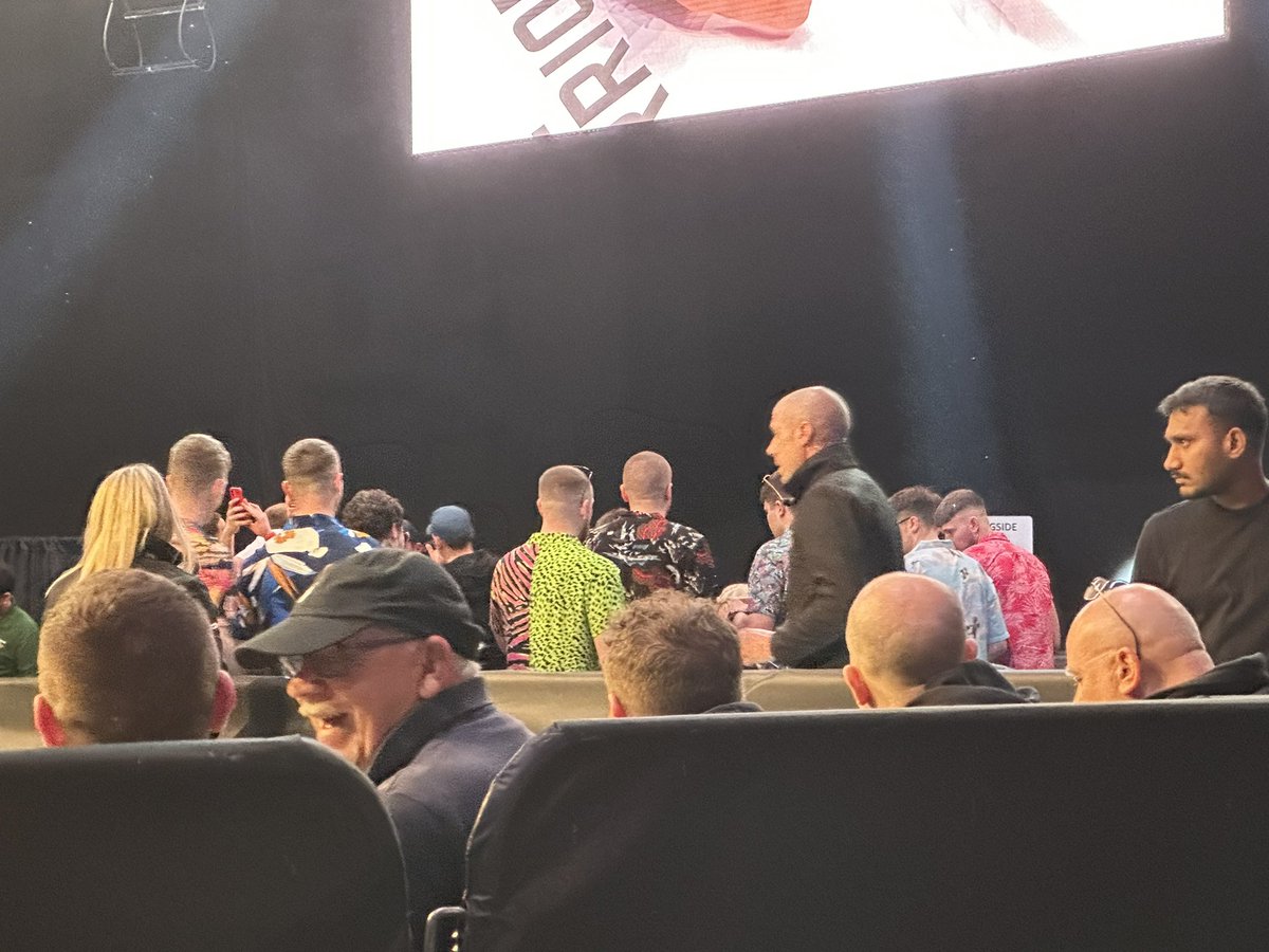 Seán Denny tweet media