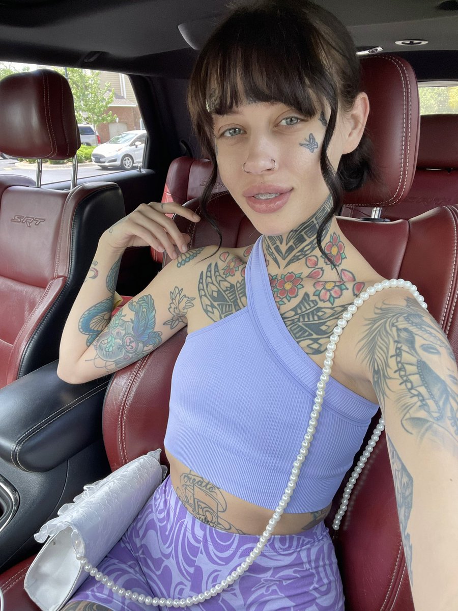 CCDOLLXXX's tweet photo. If we had an entire day together.. what would we do? Where would we go? 🫣 https://t.co/cwCC718Di1