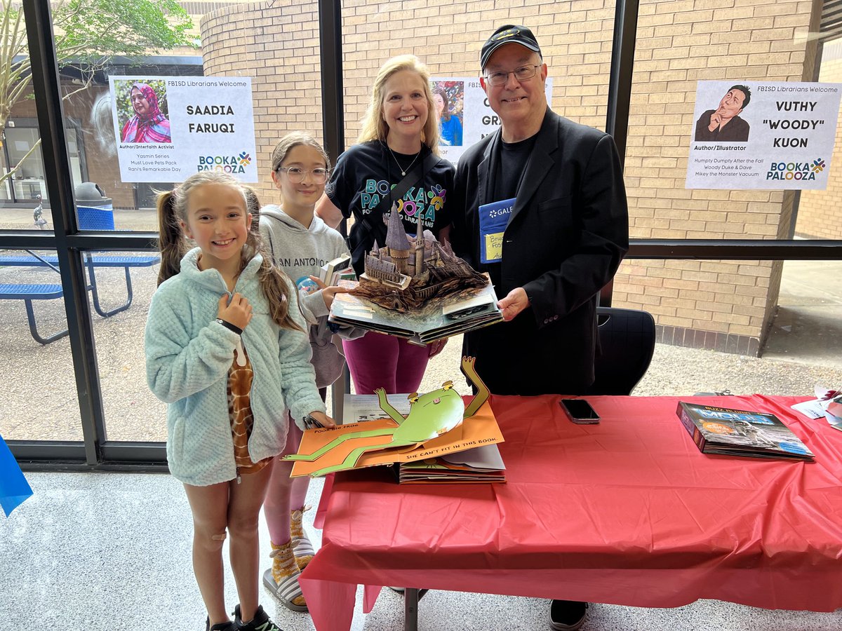 Bookapalooza event today at Clements HS! Authors, book characters, student presentations, and lots of fun! Shown: students, parents &amp; BHS volunteers!Thanks to FBISD academic dept for organizing such a positive event to promote literacy and how fun reading can be! Proud Supt!
