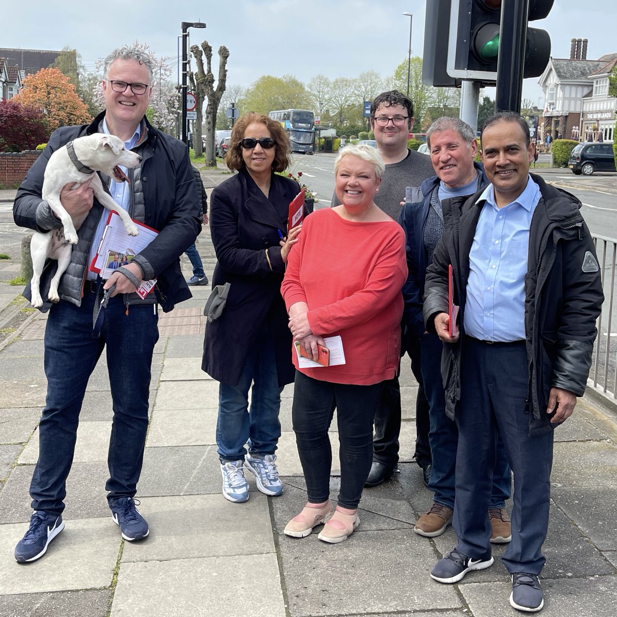 Ianbarnes2001's tweet photo. Lovely day knocking doors and leafleting in Coventry for @AuluckRK in Westwood and Neil Rider in Woodlands. Great support for these terrific candidates. And Coventry City are into the play-offs! Doesn't get much better than this. #PUSB https://t.co/4AgkvVrT2E