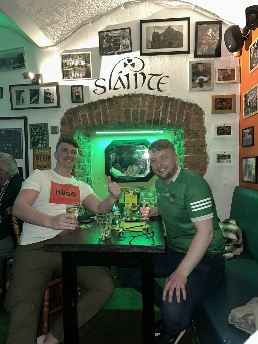 DaraghOFlynn1's tweet photo. On the Trot in Krakow #gaago https://t.co/8bqBD4l4Nn