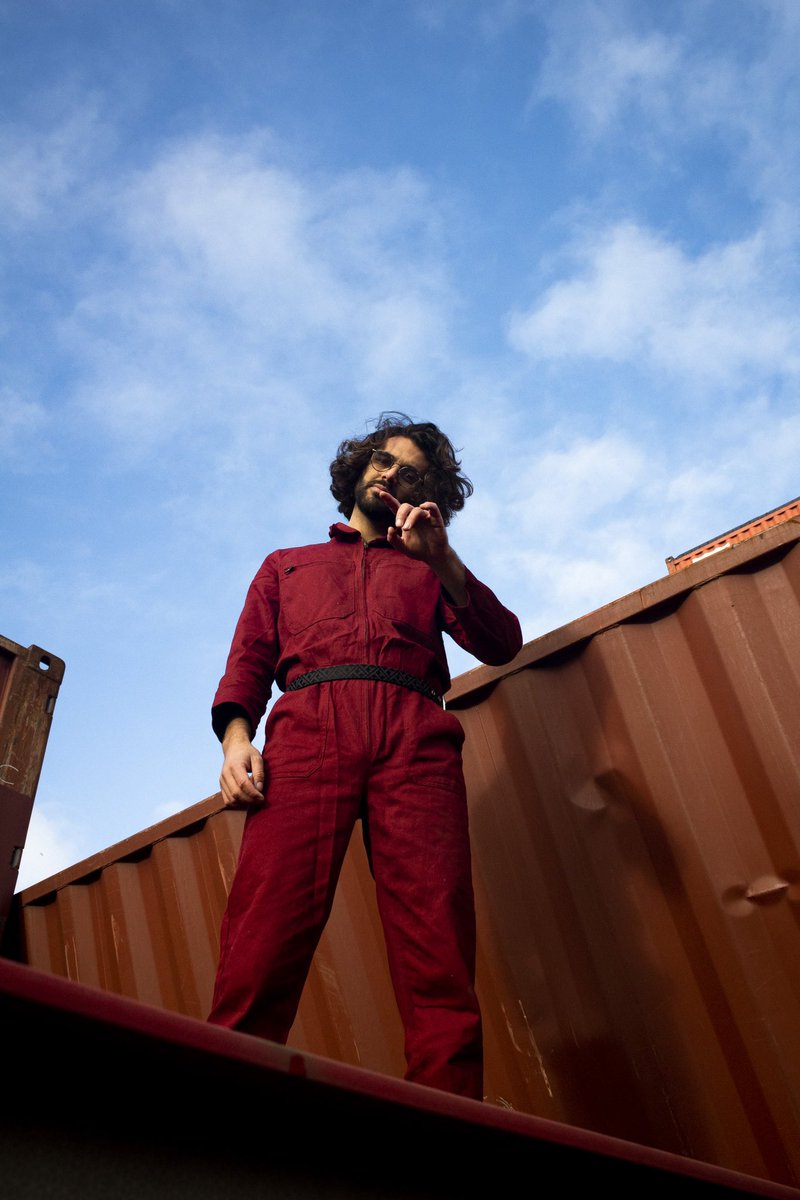 margo_officiel's tweet photo. En attendant l’EP🔥
. 
Les deux premiers singles de mon premier EP sont sortis : BELIZE et ENSORCELLE MOI. Ça annonce la sortie de l’EP qui arrive le 12 mai ! 
.
🙏❤️📸 @_albatar https://t.co/xR6lmzwtWo