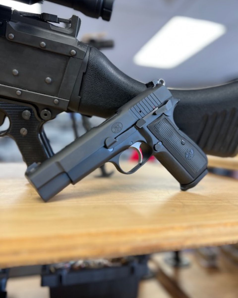 TSRQC's tweet photo. FN High Power 9mm. 

#theshootingrange #theshootingrangeaz #guns #fyp #firearms #pistol #9mm #fnhighpower #2a #fyp #weekend #arizona #queencreek #townofqueencreek #shallnotbeinfringed #sendit https://t.co/WFR6T2xTh2