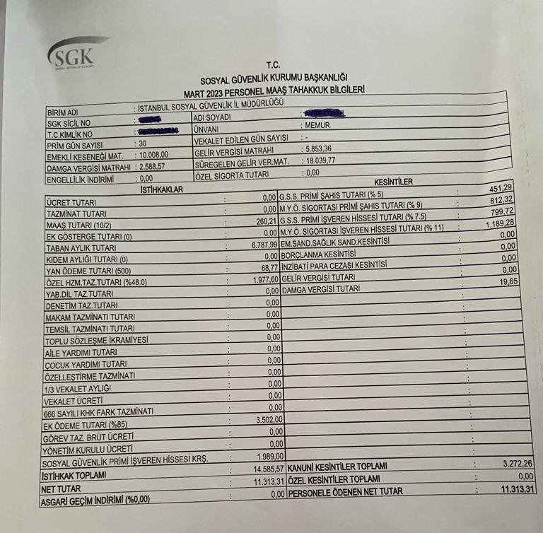 Sn. Bakan <a href="/vedatbilgn/">Vedat Bilgin</a> 
Memurların maaşlarının yeterli olduğunu ve
işçilerle kendilerini kıyaslamalarının anlamsız
olduğunu, Memurların yan gelirlerinin ve
sosyal haklarının olduğunu söylediniz. Memurunuza verdiğiniz  bütün kalemlerin toplamı 11 bin 313 TL. İnsaf #MemuraEkZamSart