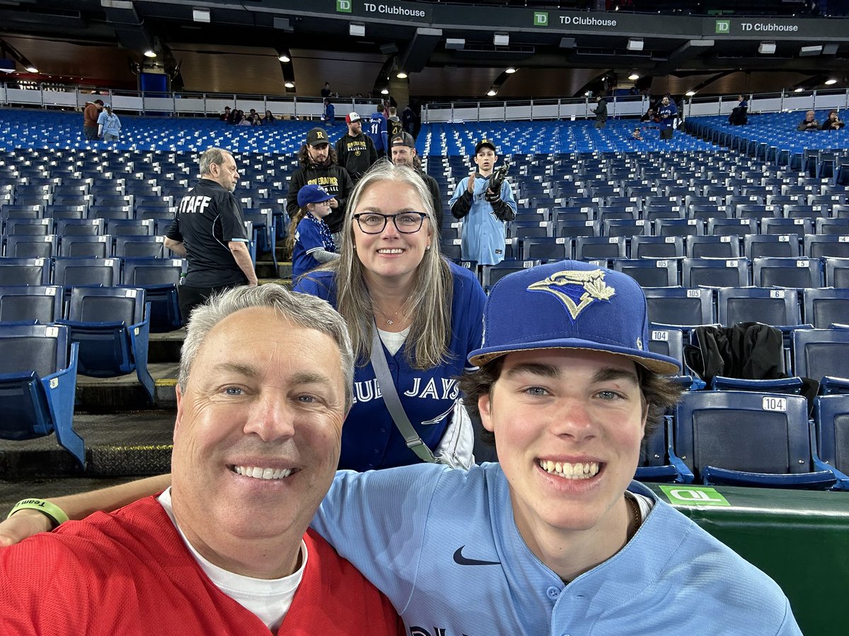 Lisa_Ont's tweet image. Let’s go Blue Jays!! #BlueJays #letsgobluejays