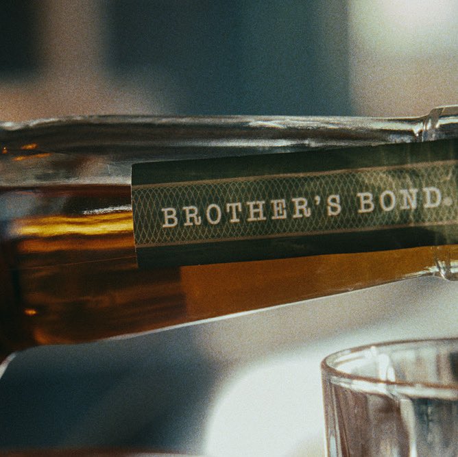 A remarkable aromatic and flavorful American blended rye whiskey. This rye combines our signature bourbon blended with a distinctive straight rye mash bill creating a well-integrated and complex rye whiskey full of robust flavors with a full-bodied mouthfeel and extra-long finish