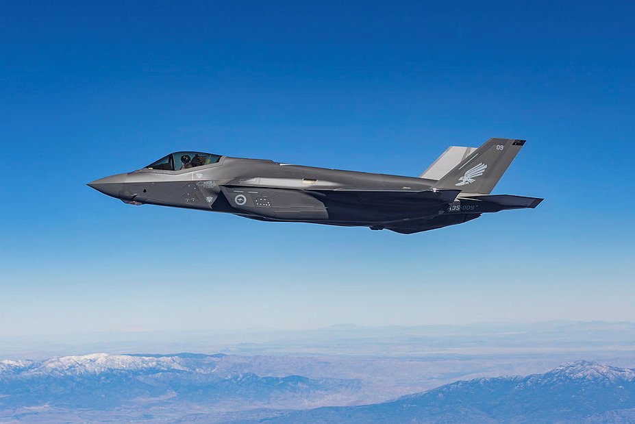 CoronetEast's tweet photo. KC-135R #PETRO11 (58-0113) dragged RAAF F-35(s) #ASY1102 from Luke AFB #KLUF to Eielson AFB #PAEI yesterday, April 28th. PETRO 11 departed from Yuma MCAS #KNYL and returned to Fairchild AFB #KSKA. #ALTRV Coronet North 765 #CoronetNorth #CN765Q https://t.co/5Kma0hgv9n
