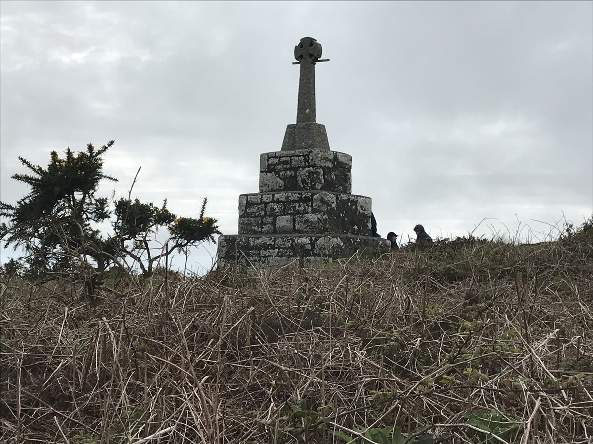 floweringpot's tweet photo. Godolpin and Tregonning. Lovelylong walk with some good friends, but my legs feel it now....#godolphin #tregonning #cornishwalker #cornishauthor https://t.co/7T2LlX6uFp