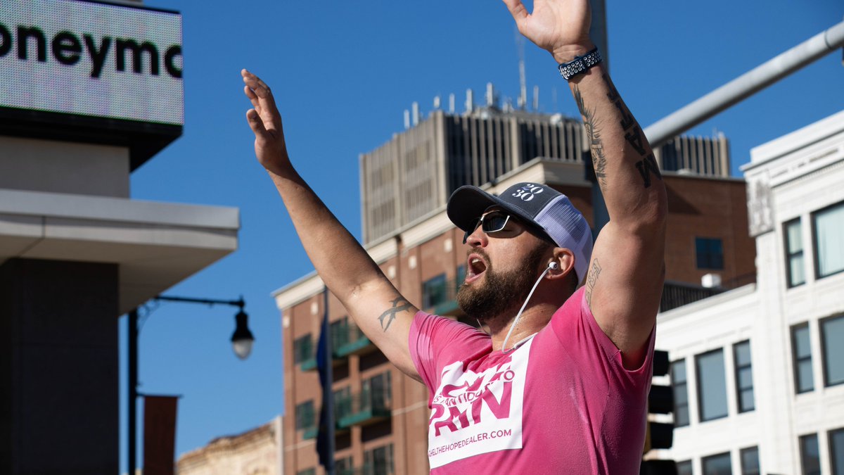 TopekaSports's tweet image. Congratulations to all the runners who participated in the @TopCityRun!

Your hard work and dedication paid off today, and we
are so proud of you! Keep up the fantastic work and
continue to push your limits. 🏅

#TopCityHalfMarathon #5K #HalfMarathon #Running
#VisitTopeka #Kansas