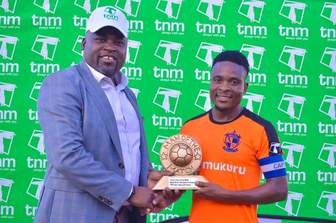 mightywanderers's tweet photo. K50,000 in his account for scooping man of the match award.
#ekhayafarmfoods #smileinsurance #mightywanderers https://t.co/xtNysfAo6Y