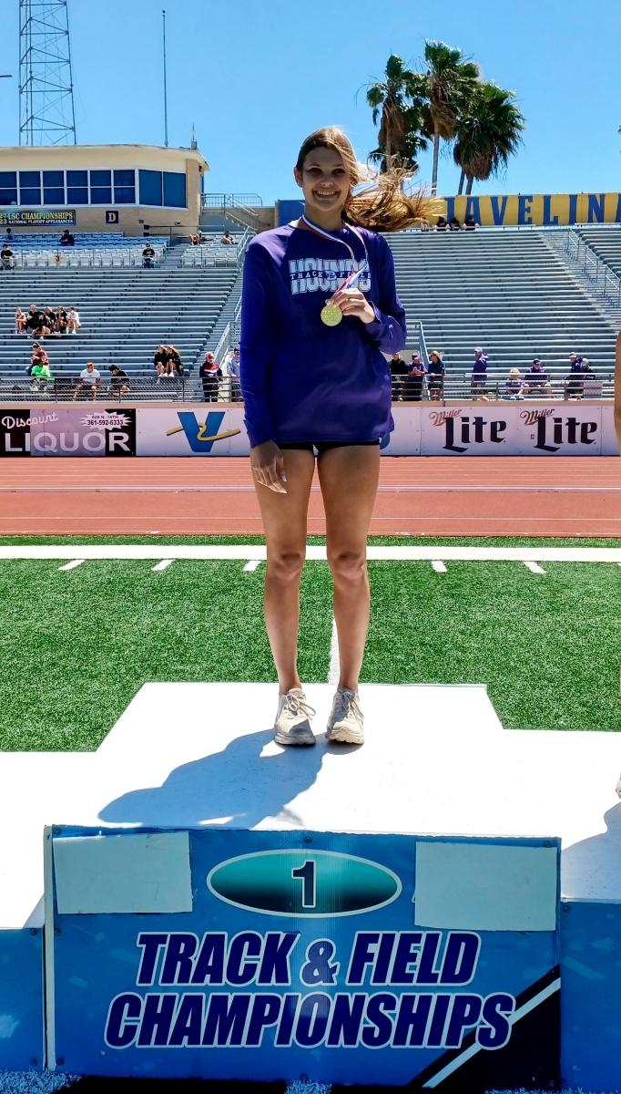 Congratulations to Kendall Lemm, the UIL Region 4 4A Regional 🏆 Championship with a new Regional record and improved her BHS school record, clearing 5-10 today.