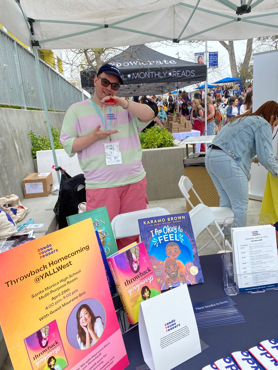 I may be biased but <a href="/zandoprojects/">Zando</a> swag is the best swag y/y? #YallWest