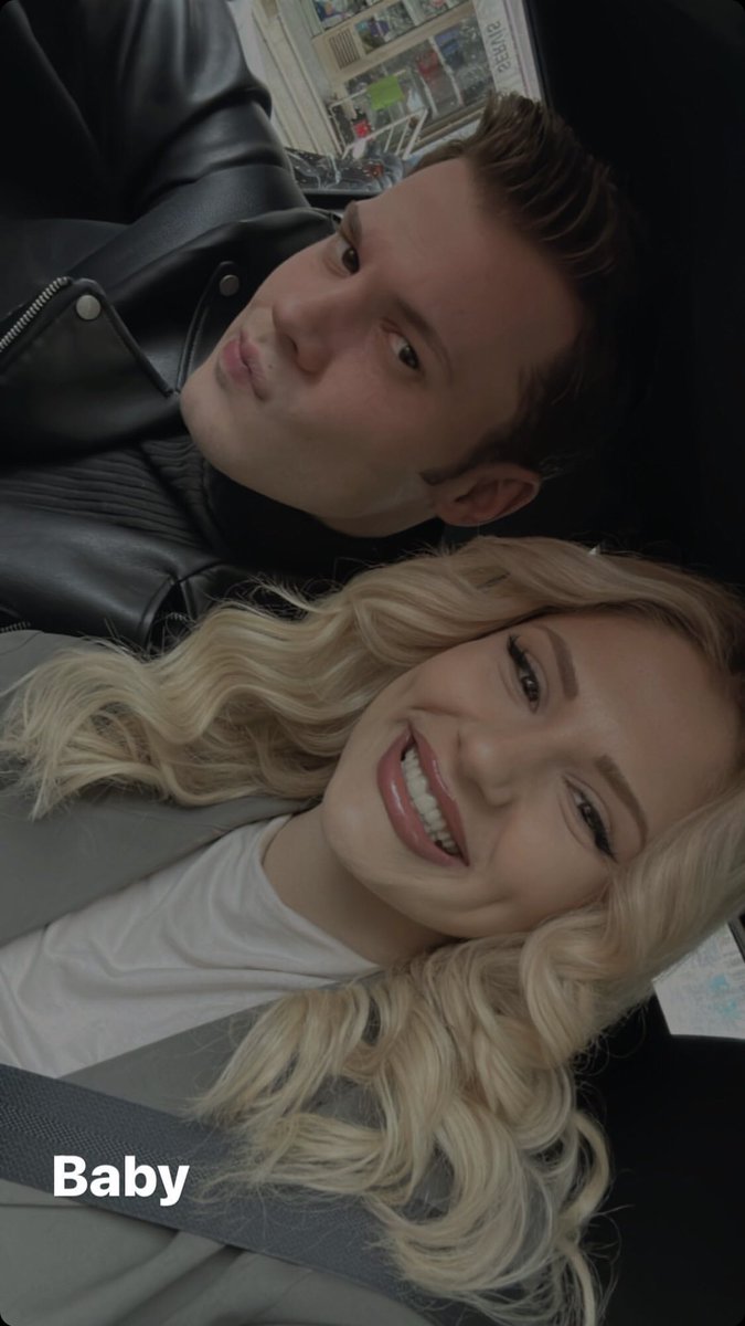 vanessayim_'s tweet image. bize olan güveniniz bizim size olan sevgimiz o kadar güzel bir şey ki sizi çok seviyoruz sonuna kadar arkanızdayız

TekDerdimiz AyTol