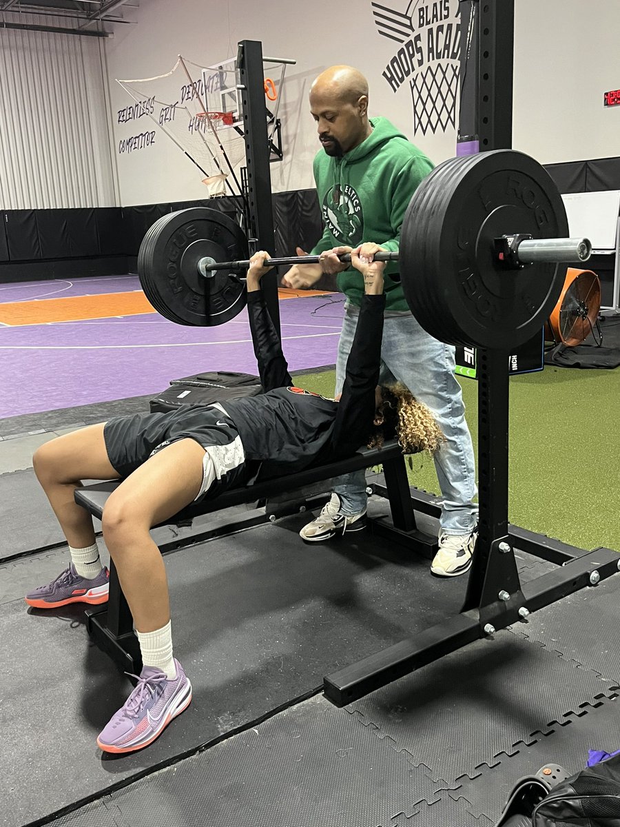 💪🏾💪🏾💪🏾