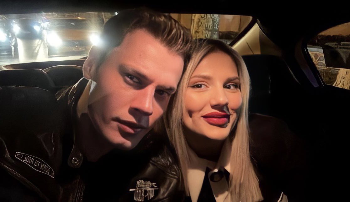 AytolPics's tweet image. ilk günden bu yana sevginizi en gerçek haliyle bize hissettiriyorsunuz biz de sizi çok seviyoruz ve desteğimiz her zaman sizinle 

TekDerdimiz AyTol