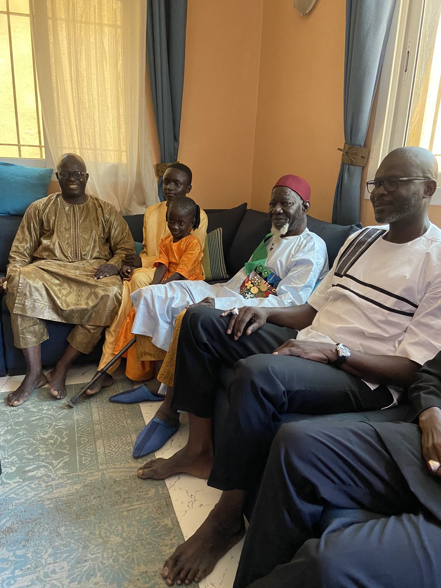 Alison Tassin tweet media