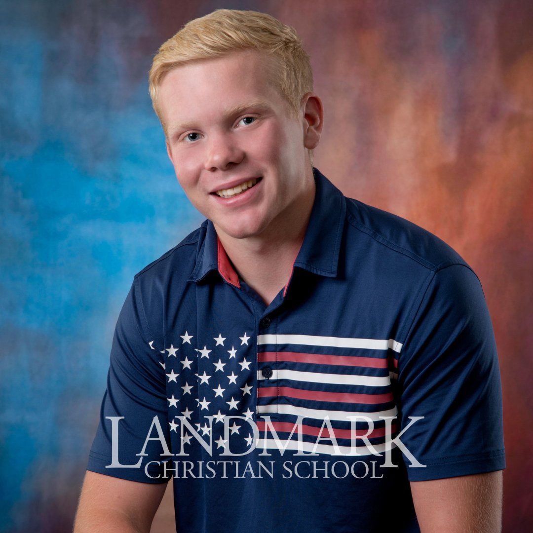 SENIOR SPOTLIGHT: Avery Hardeman
He'd like to thank Coach Adams for his impact. He plans to go to the University of Alabama and study civil engineering!
His advice to underclassmen is “Have a "I get to" mindset not a "I have to" mindset"
#SeniorSpotlight #ClassOf2023