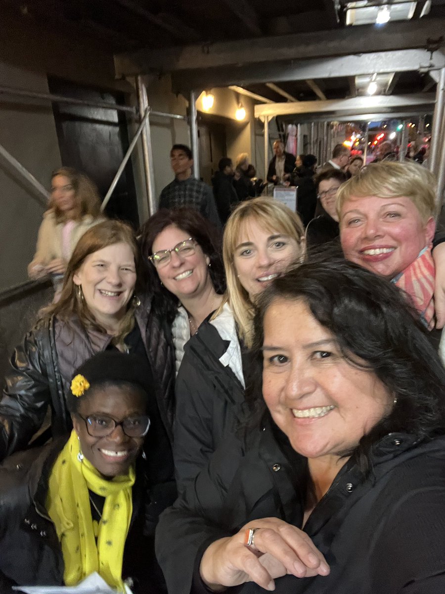 PDXSly's tweet photo. Last night at the @BeaconTheatre! ❤️😍 #SurrenderBookTour #Bono #U2familia #Toomuchisnotenough https://t.co/q9Utptu6uF