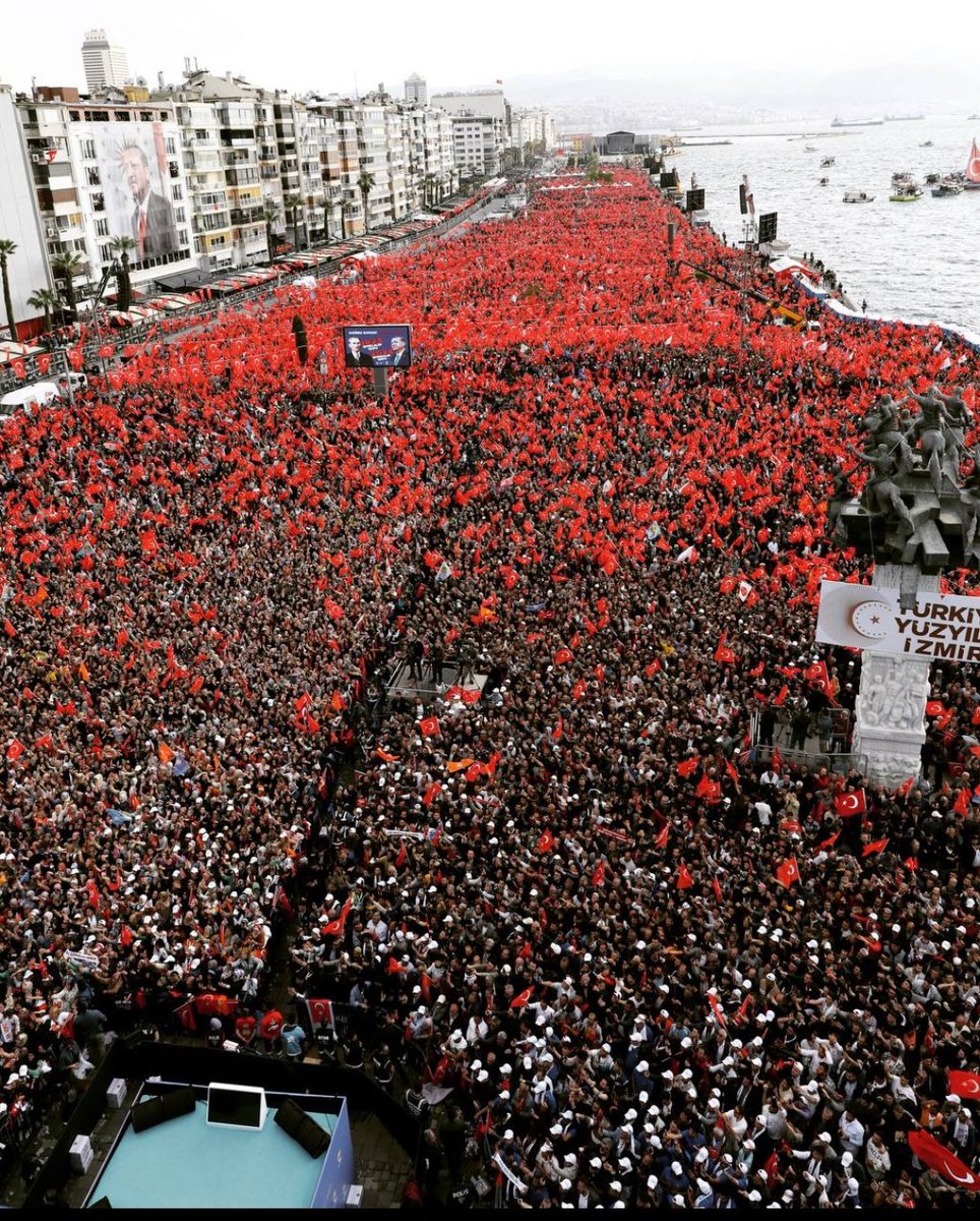 skolacartagena's tweet photo. #GELİYORGELMEKTEOLAN 
#AdamKazanacak 
#SONDAKİKA 
#RecepTayyipErdoğan
#TürkiyeYüzyılı
🇹🇷AkParti İzmir Mitingi!
♥️Hey Maşallah!
🇹🇷Sana Ak Parti yakışır İzmir🇹🇷
🇹🇷Kuvayı Milliye ruhuyla çarpan yürekler için..
    👏Geliyor Gelmekte Olan👏 https://t.co/rhY1BiWb3C