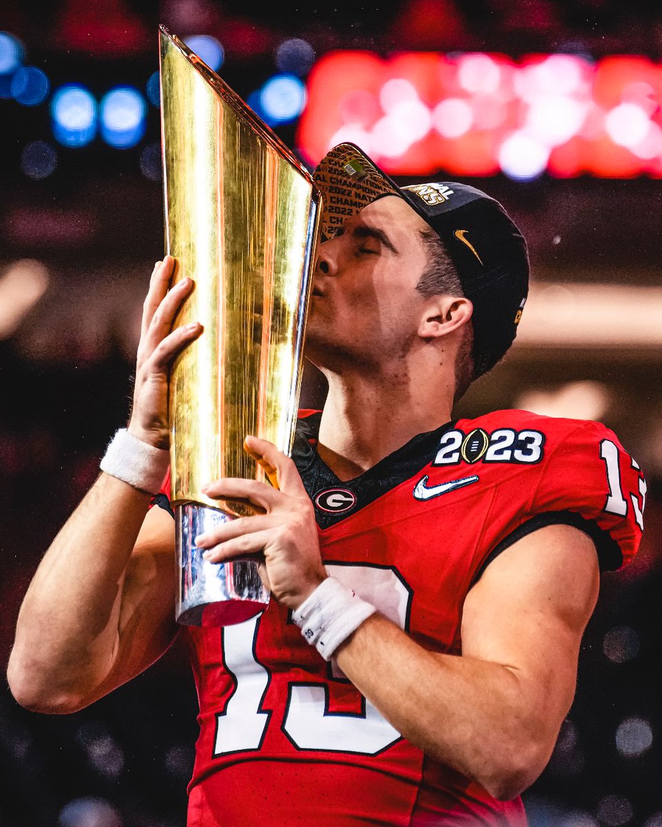 Last time <a href="/StetsonIV/">.</a> was at <a href="/SoFiStadium/">SoFi Stadium</a>... 

18/25
304 passing yards
4 passing TDs
99.5 QBR
2 rushing TDs
