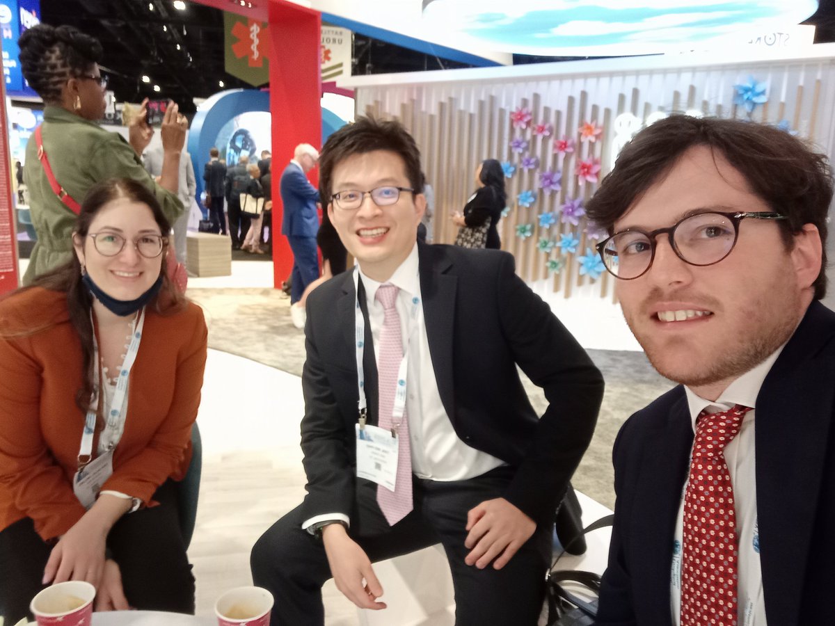 RobertoContieri's tweet photo. From #Houston to #AUA23. Feeling lucky to have worked with these amazing guys during my visiting rotation at @MDAndersonNews #kamatlab.

 @MDAndersonNews #kamatlab https://t.co/i06jr0YKNd
