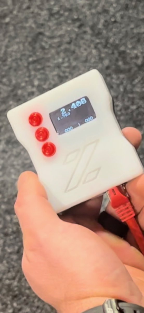 Alexander Reisig tweet media