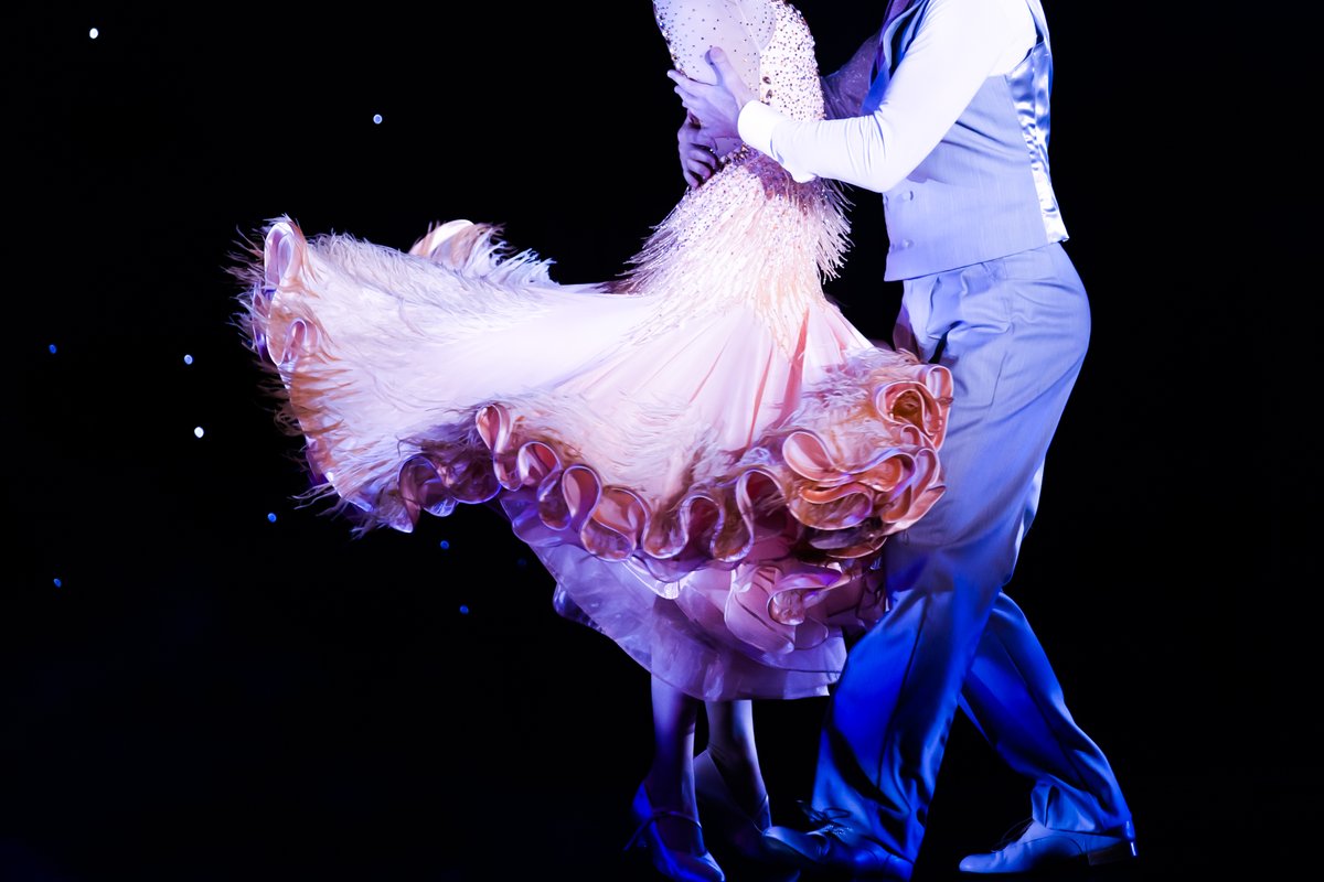 TRPhotography1's tweet photo. Happy International Dance Day!
@STheatreCo @TheAntonDuBeke @ldjoselorenzo 
#internationaldanceday #dance #photography #himandme https://t.co/fRKAxLmV9D