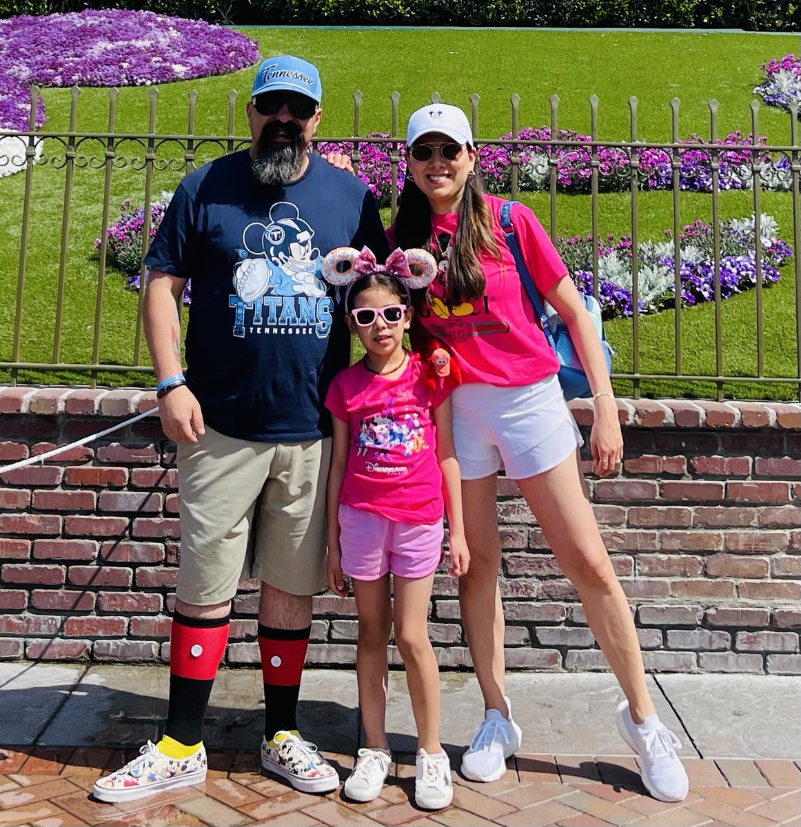 Skullspliter1's tweet photo. Day 1 at the Park πππ€ π with the ladies π°
#bdayboy #four3 https://t.co/ThKr4sl4Wx