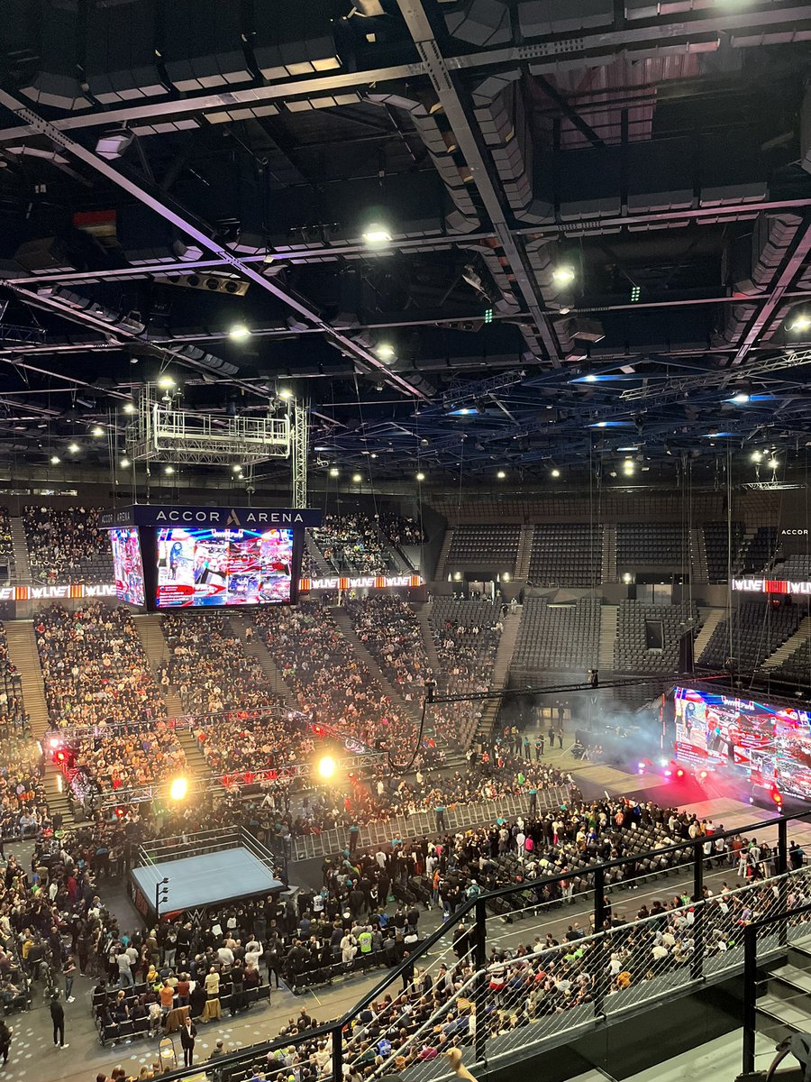 KingCorbinFC1's tweet photo. On attend l'arrivée de notre Roi !
L'U Arena sera en ébullition lors de sa fabuleuse entrée ! 🔥🔥🔥 https://t.co/J4YHPtaaGd