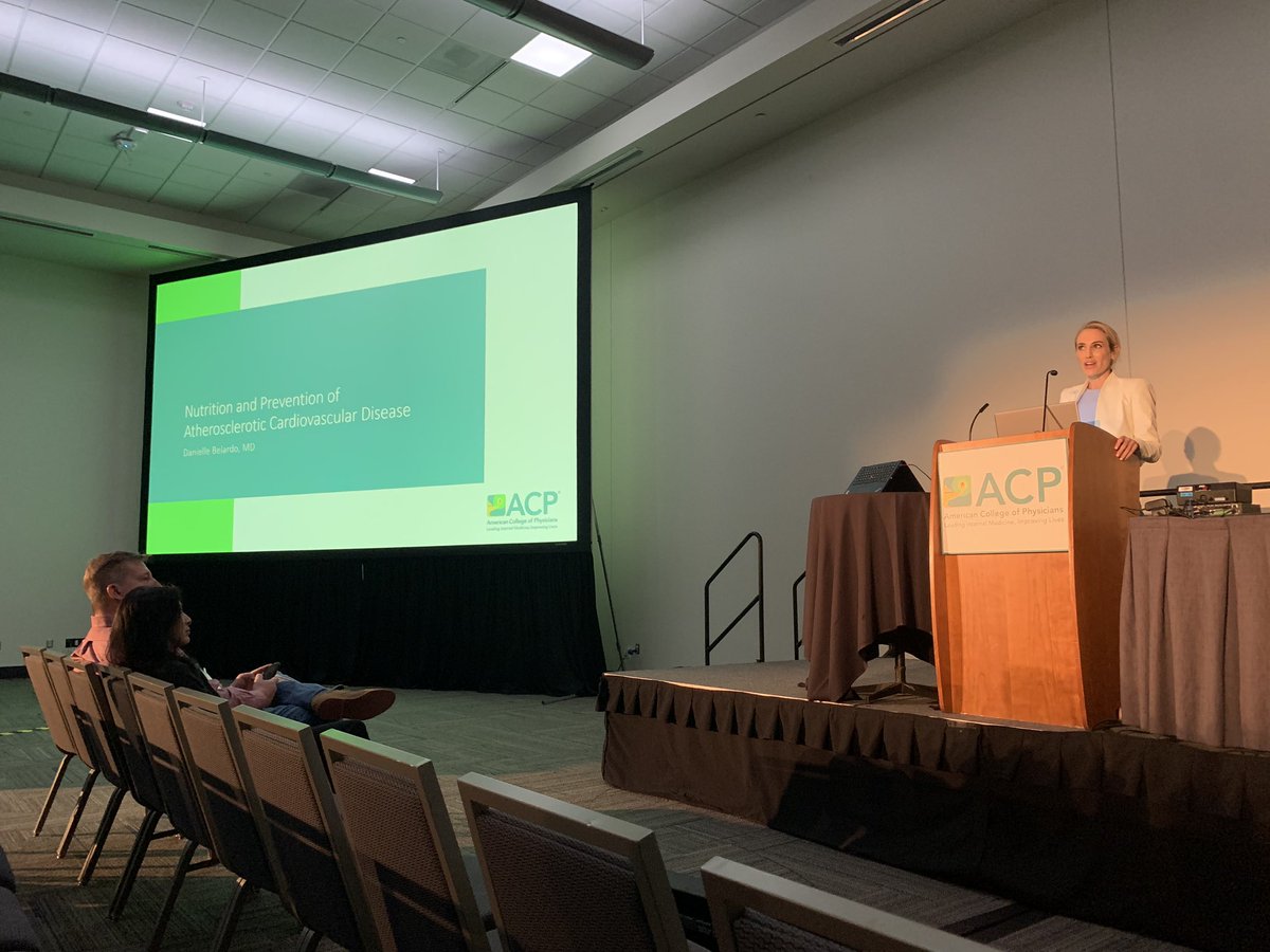 HAPPENING NOW @ #IM2023

<a href="/DBelardoMD/">Danielle Belardo, MD</a> speaking for the Council of Resident and Fellows #ACPresFel in Room 30 on Food as Medicine!

Moderated by the incredible <a href="/yoshi735/">Yoshito Nishimura</a>