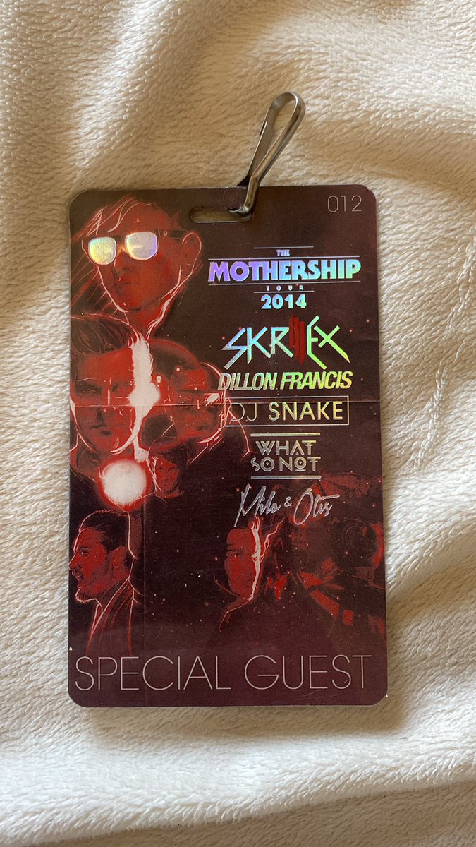 MeMyselfNRy's tweet photo. @dancingastro @Skrillex Back tonight like we never left https://t.co/tyWNdgiSrk
