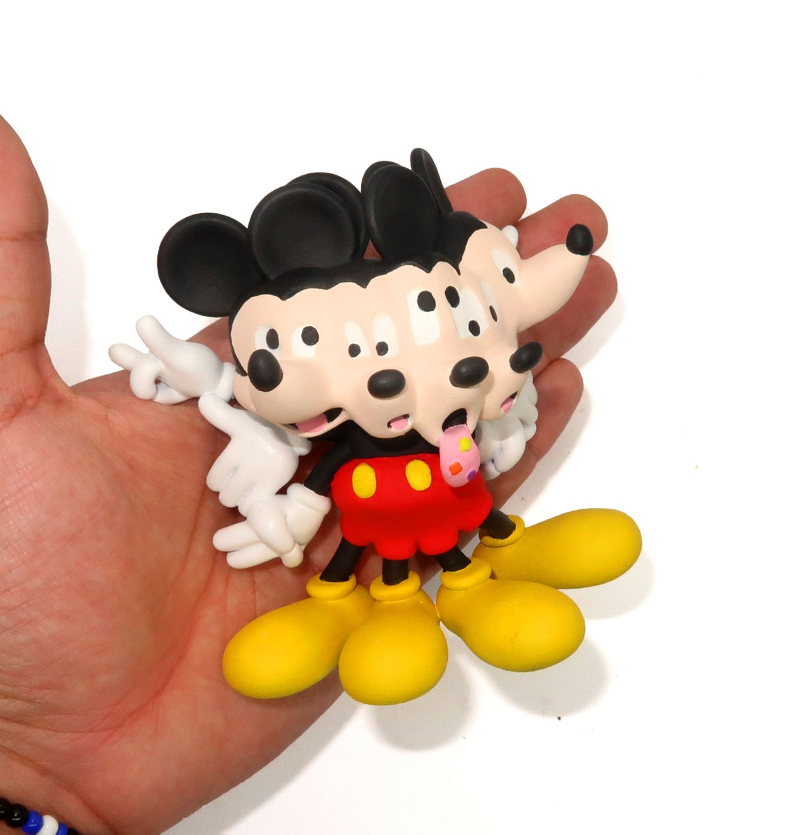 SNOTNOSESIX tweet media