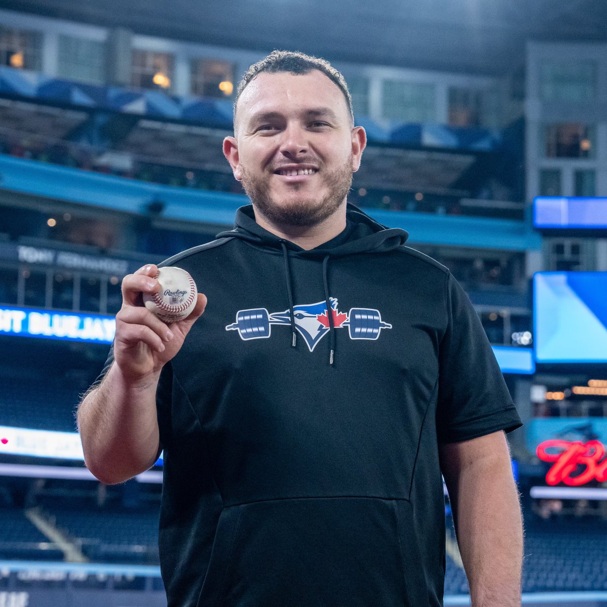 Toronto Blue Jays tweet media