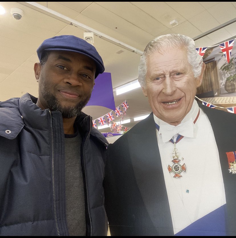 MahmoudDM's tweet photo. HM The King … &amp; I … 😁 https://t.co/RZoGOKEIUQ