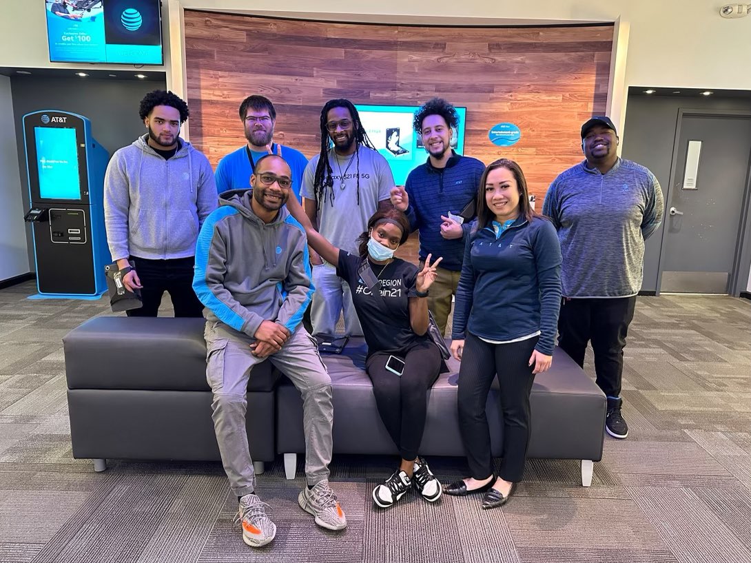 NancyNguyenMA's tweet photo. We are thrilled to celebrate this milestone with you! You have worked hard for this accomplishment and it is well deserved. Thank you for your mentorship and guidance. We know you will continue to make an incredible impact in this new role.@DPulido24 @BlevinsMandi https://t.co/Vh17vYAdSZ