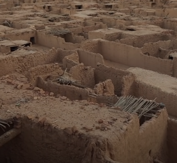 يارب الفلق ، افتح لي ما انغلق