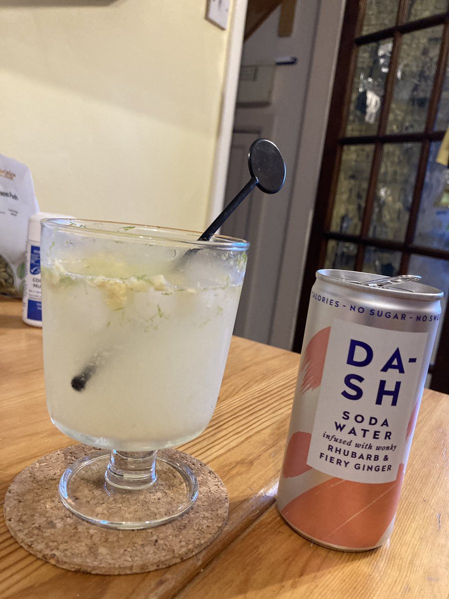 stefarchivist's tweet photo. @melindahaunton Cheers!
I’m experimenting with mocktails - this is a Ginger Giant, which is a way to drink vinegar (for blood sugar balancing reasons) while making it taste good…
Tea is some unphotogenic turkey burgers &amp; veg with pesto. 
#zingy #confinedcocktails https://t.co/cf9EkL37tU