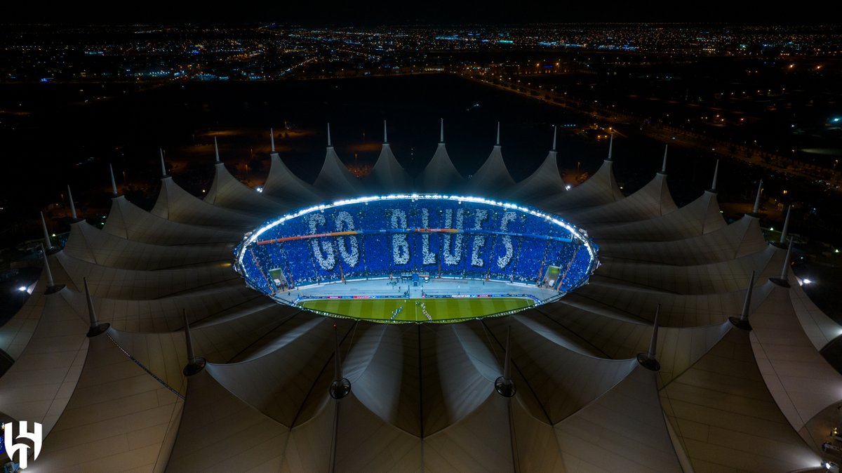 Alhilal_EN's tweet photo. 📸 Full support at the “Pearl” 📸
#ACLFinal ✨
#AlHilal 😍
#HILvURA ⚽️ https://t.co/HdxMPWjzm9