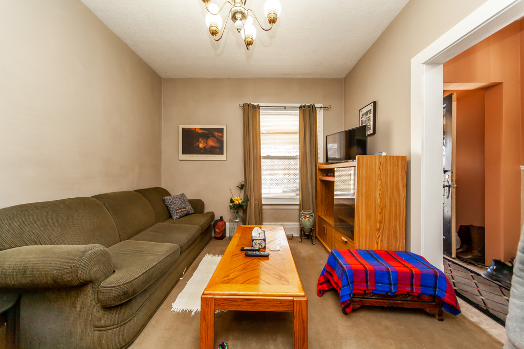 GtaVirtualTours's tweet photo. Featured Listing: 72 Joseph St, Brampton
Video Tour: https://t.co/ePUgEUDOOV
Order a Tour: https://t.co/K9SNvIYS7F https://t.co/q8OWCYb9O2