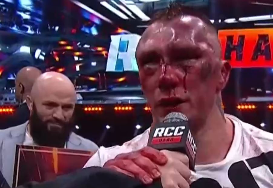 Matysek88's tweet photo. Face of a winner. Maga Isma for scale #RCCHARD https://t.co/HUKzOsxKH6